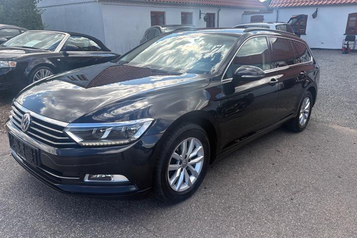 Sort VW Passat fra 2018