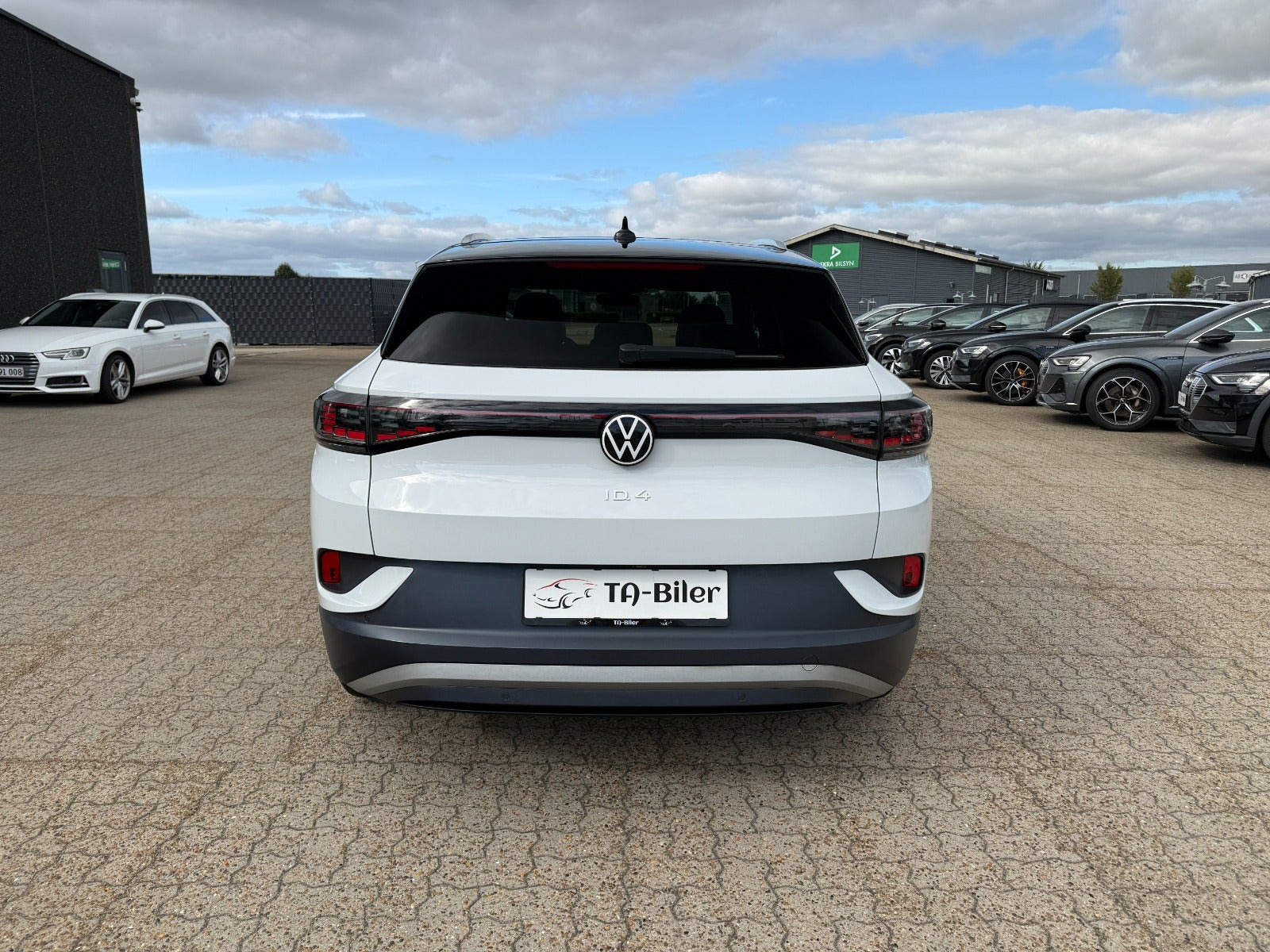 Hvid VW ID.4 fra 2022