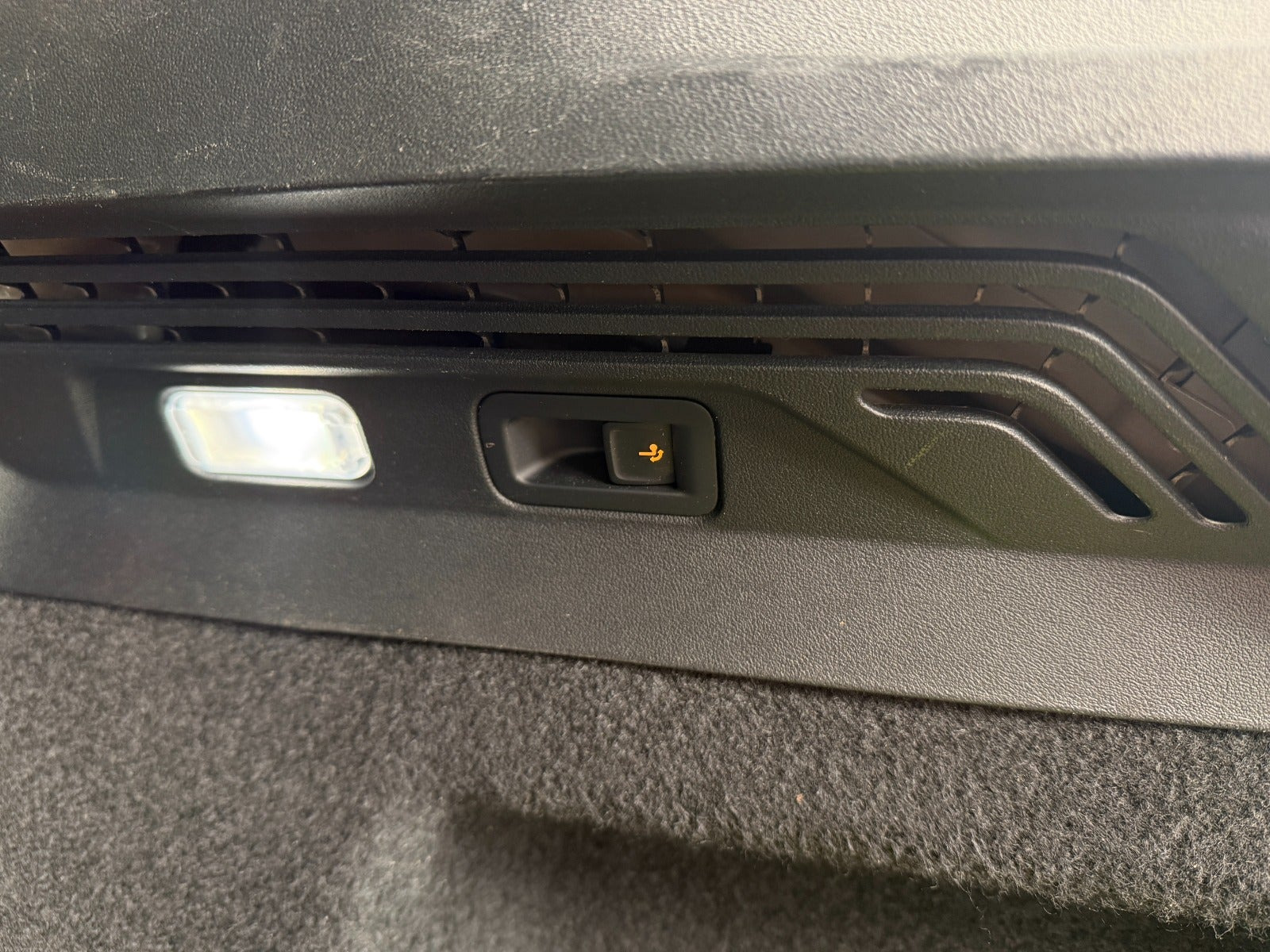Hvid VW ID.4 fra 2022