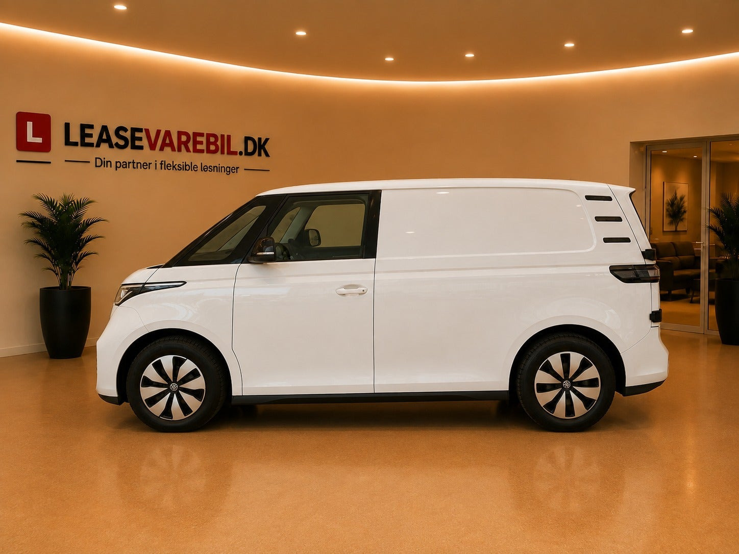 Hvid VW ID.Buzz fra 2023