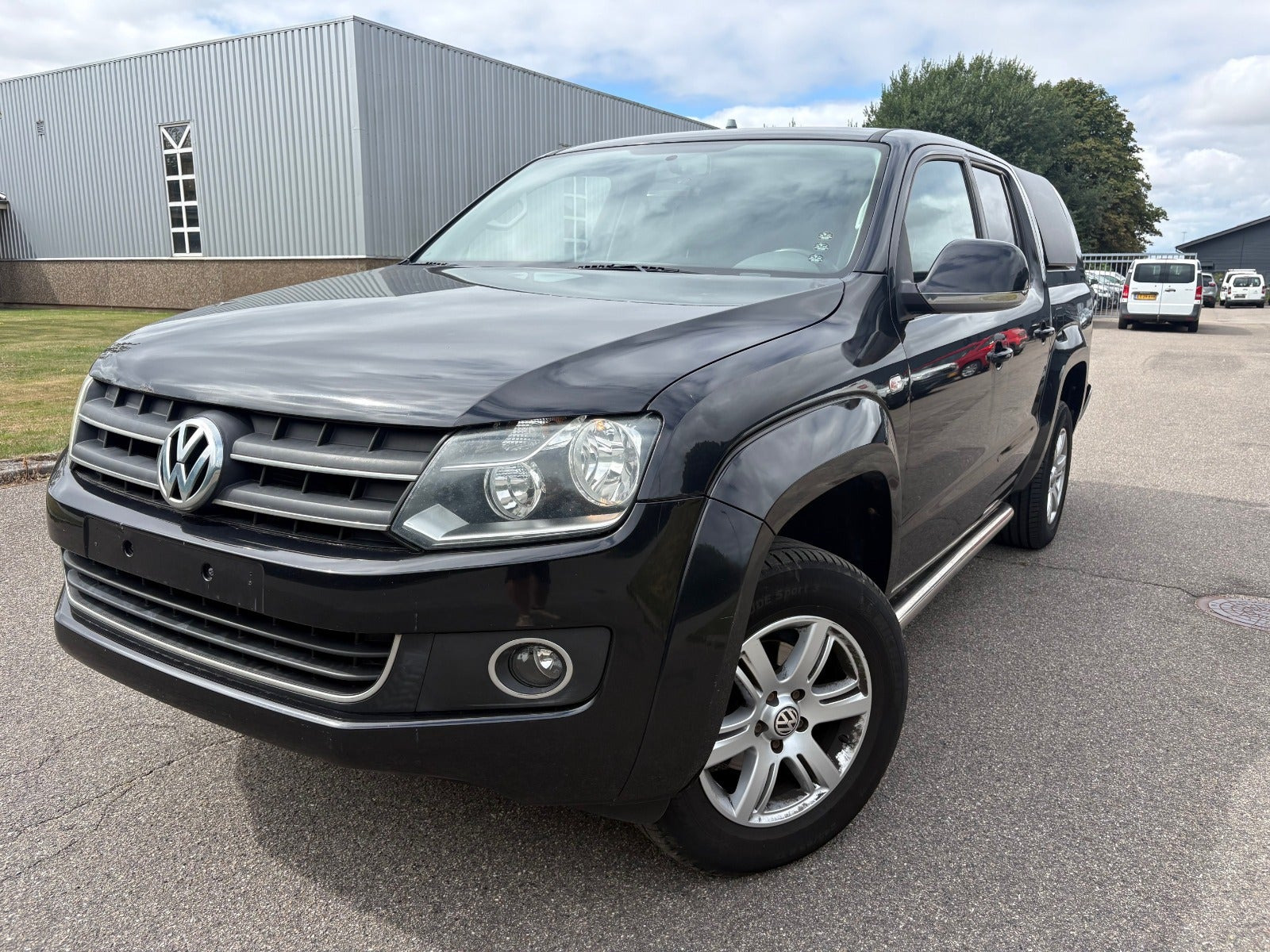 Sort VW Amarok fra 2014