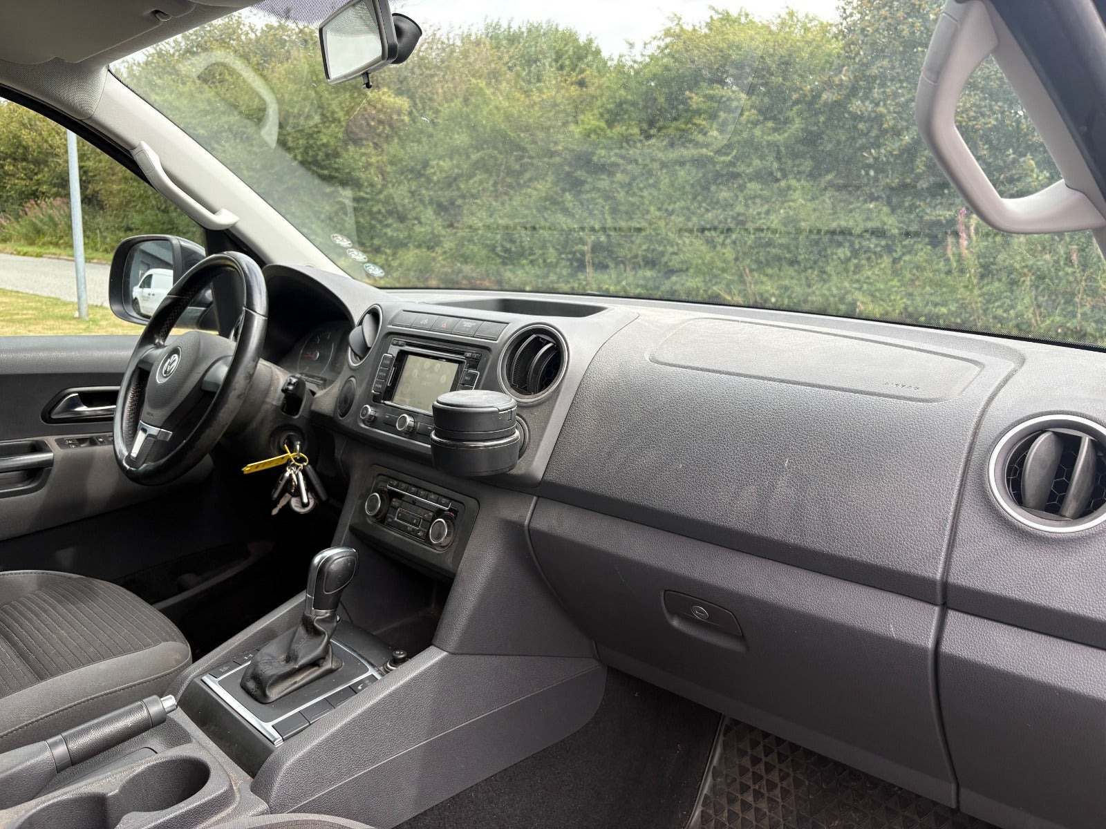 Sort VW Amarok fra 2014