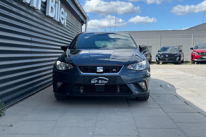 Grå Seat Ibiza fra 2020