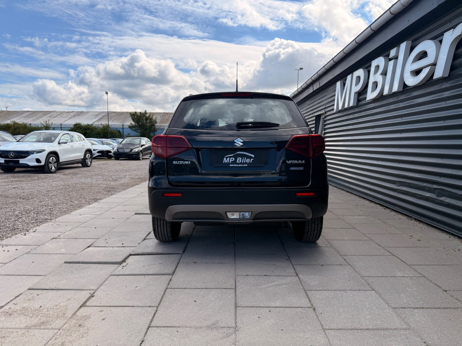 Sort Suzuki Vitara fra 2024