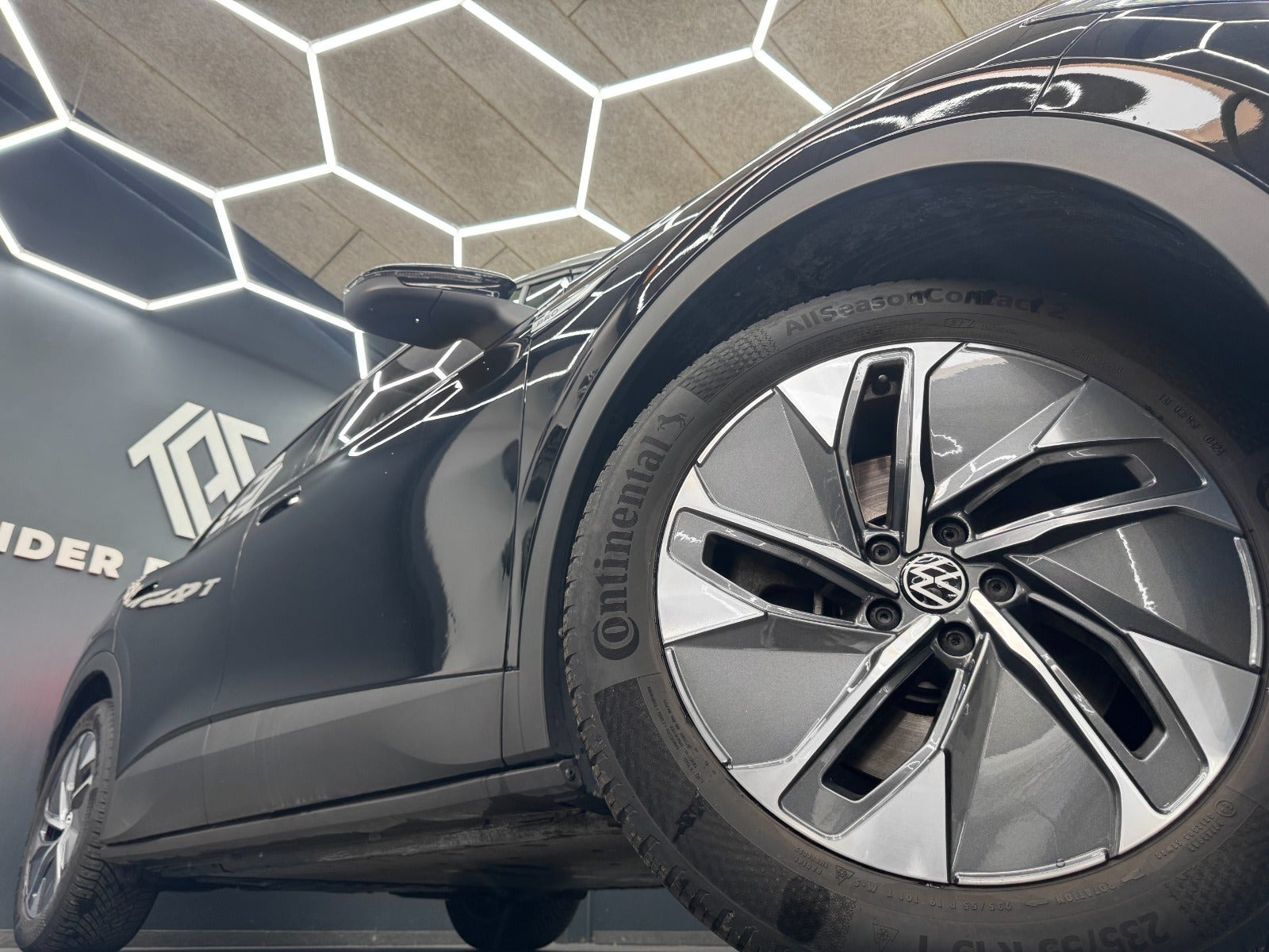 Sort VW ID.4 fra 2023