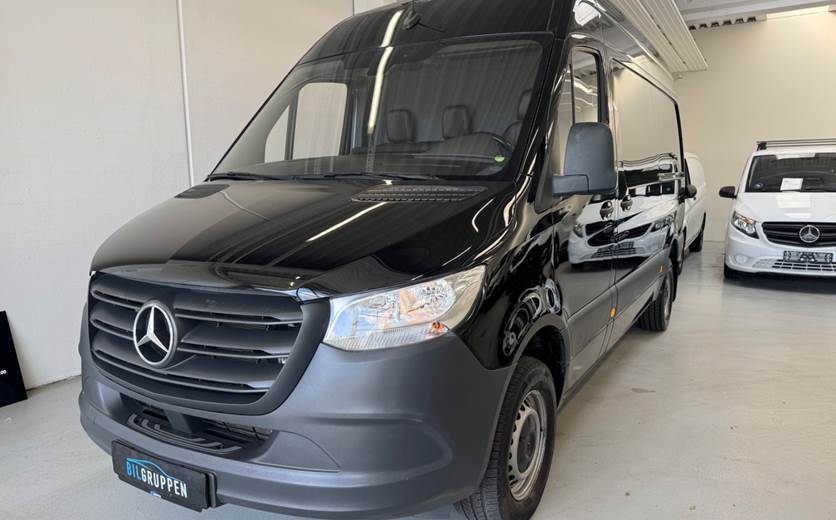 Mercedes Sprinter 317 2,0 CDi A2 Kassevogn RWD