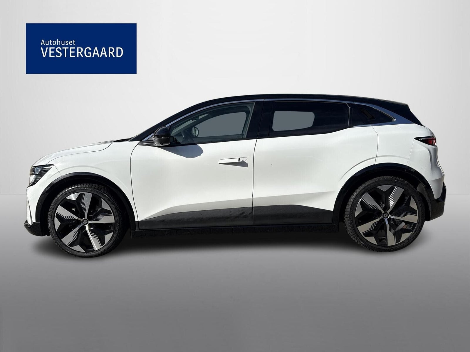 Hvid Renault Megane E-Tech fra 2023