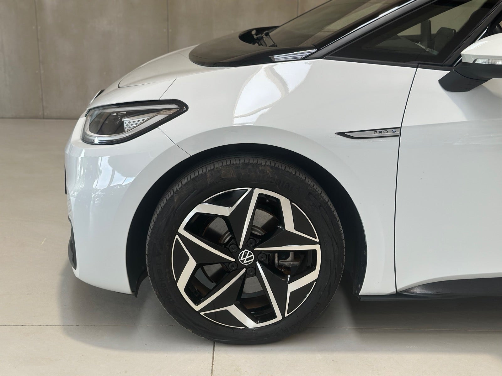 Hvid VW ID.3 fra 2021