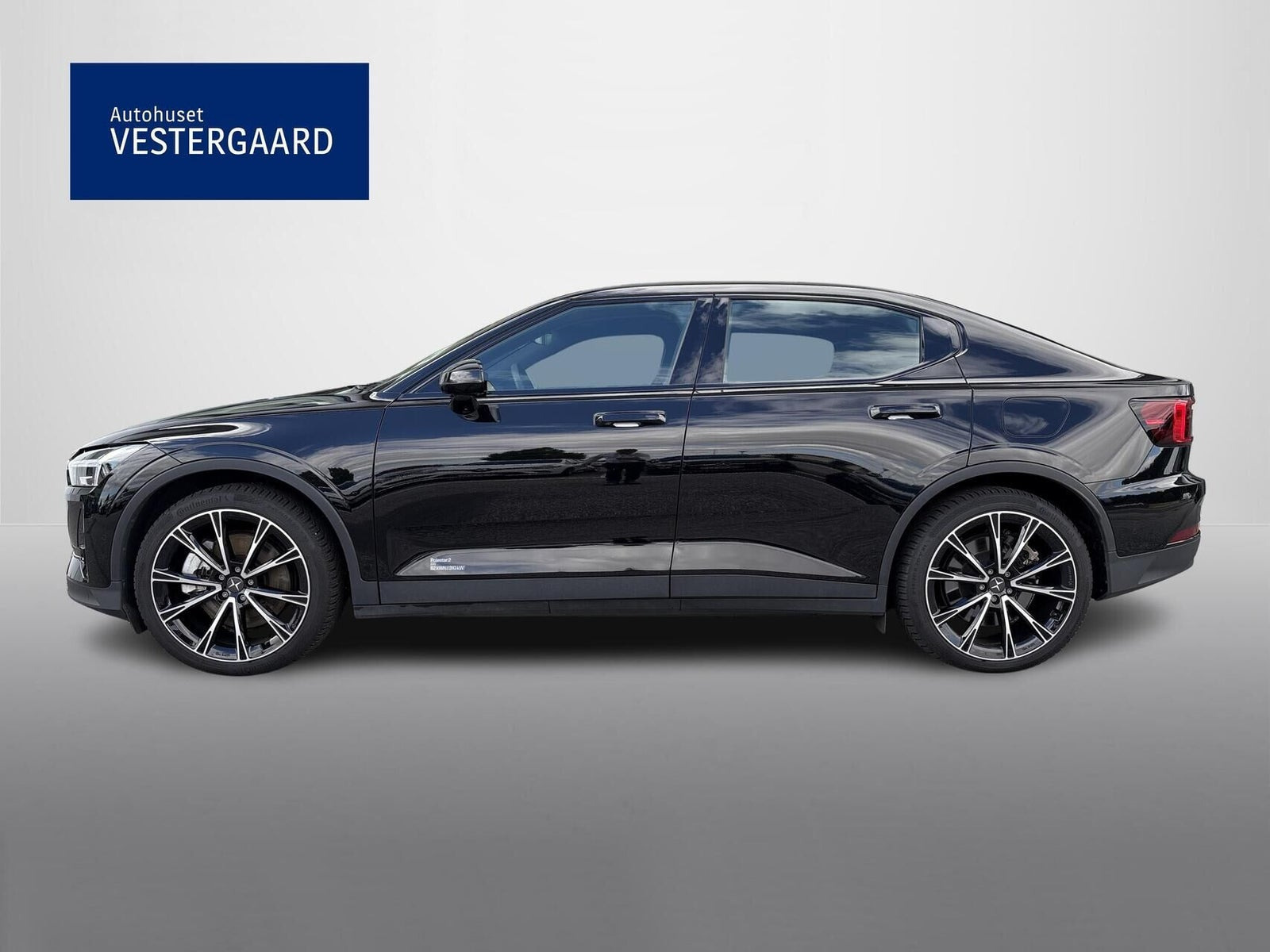 Sort Polestar 2 fra 2025