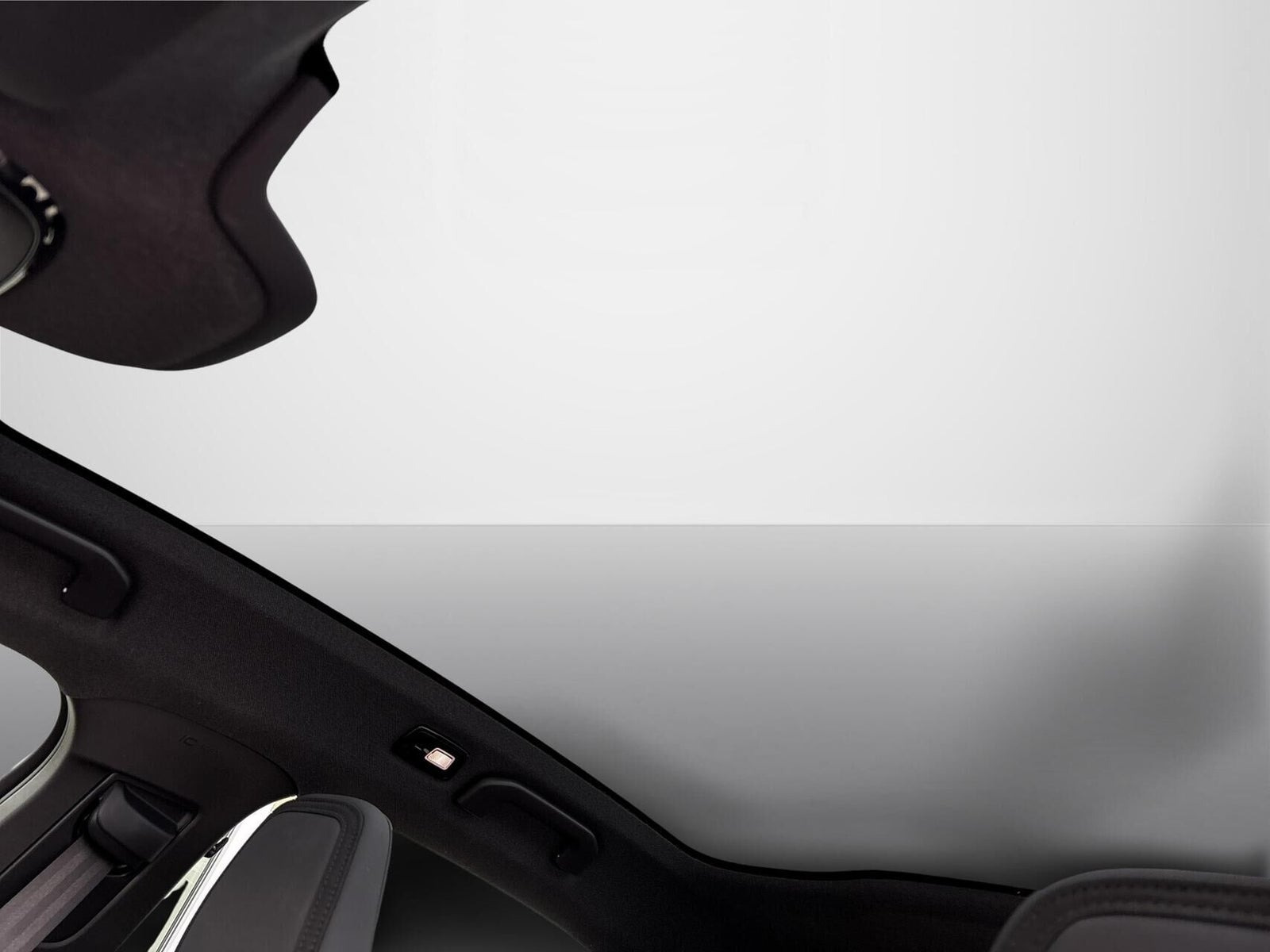 Sort Polestar 2 fra 2025