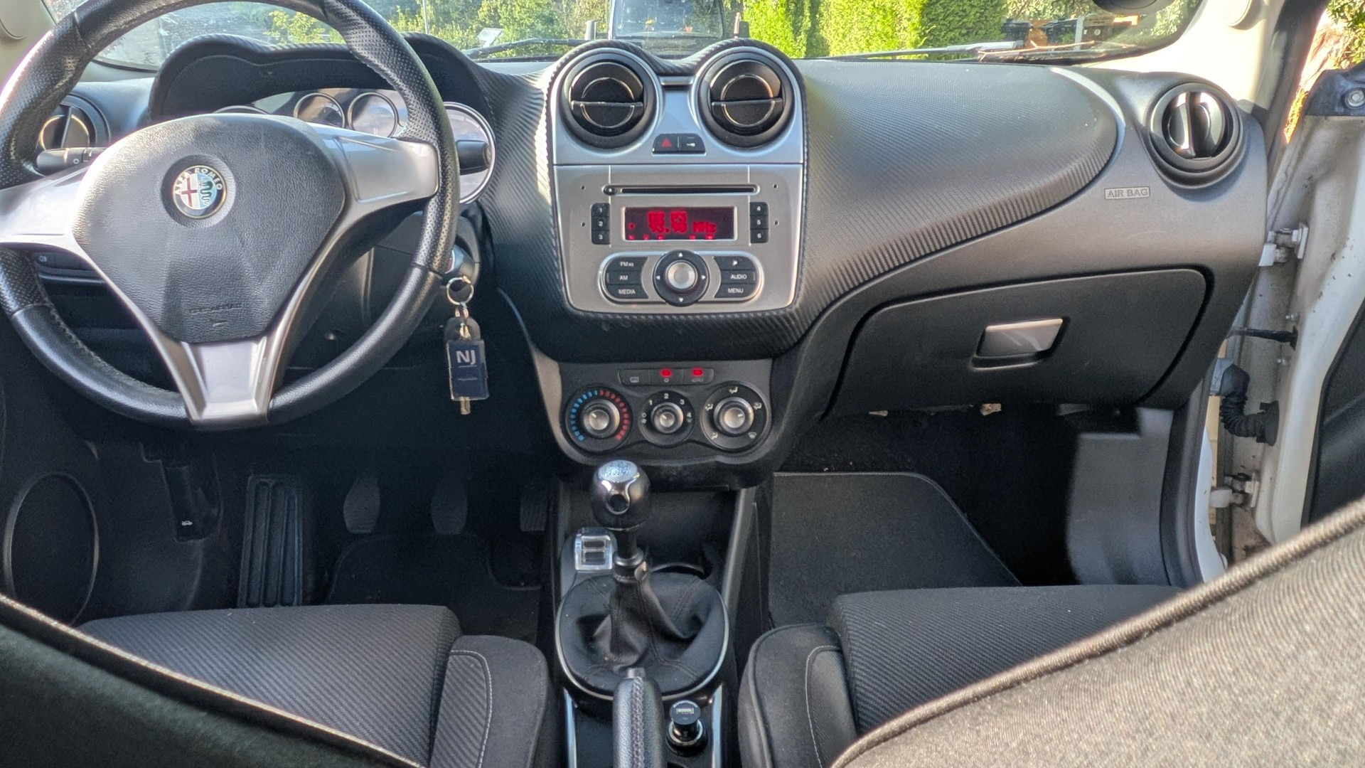 Hvid Alfa Romeo MiTo fra 2011