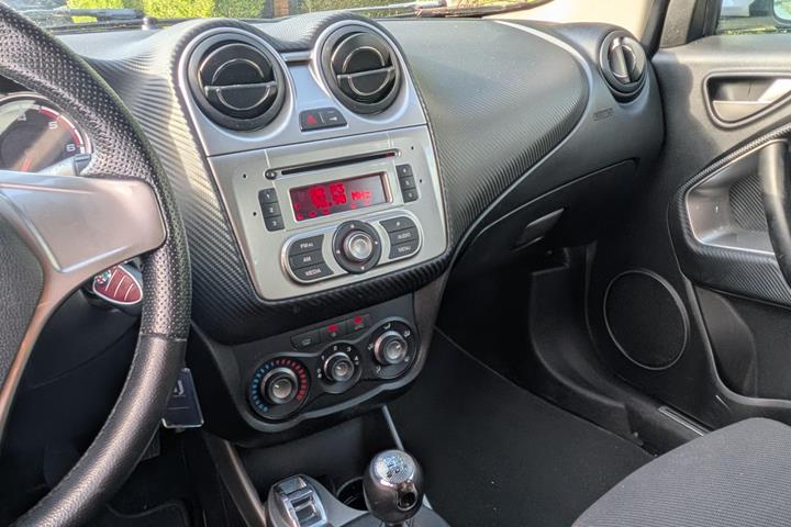 Hvid Alfa Romeo MiTo fra 2011