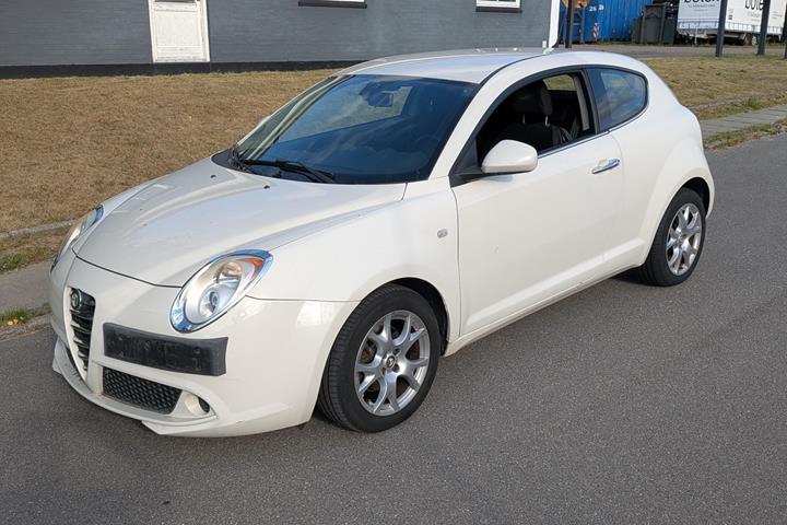 Hvid Alfa Romeo MiTo fra 2011