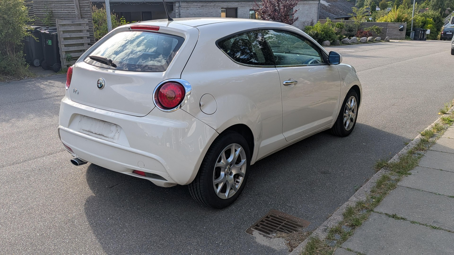 Hvid Alfa Romeo MiTo fra 2011