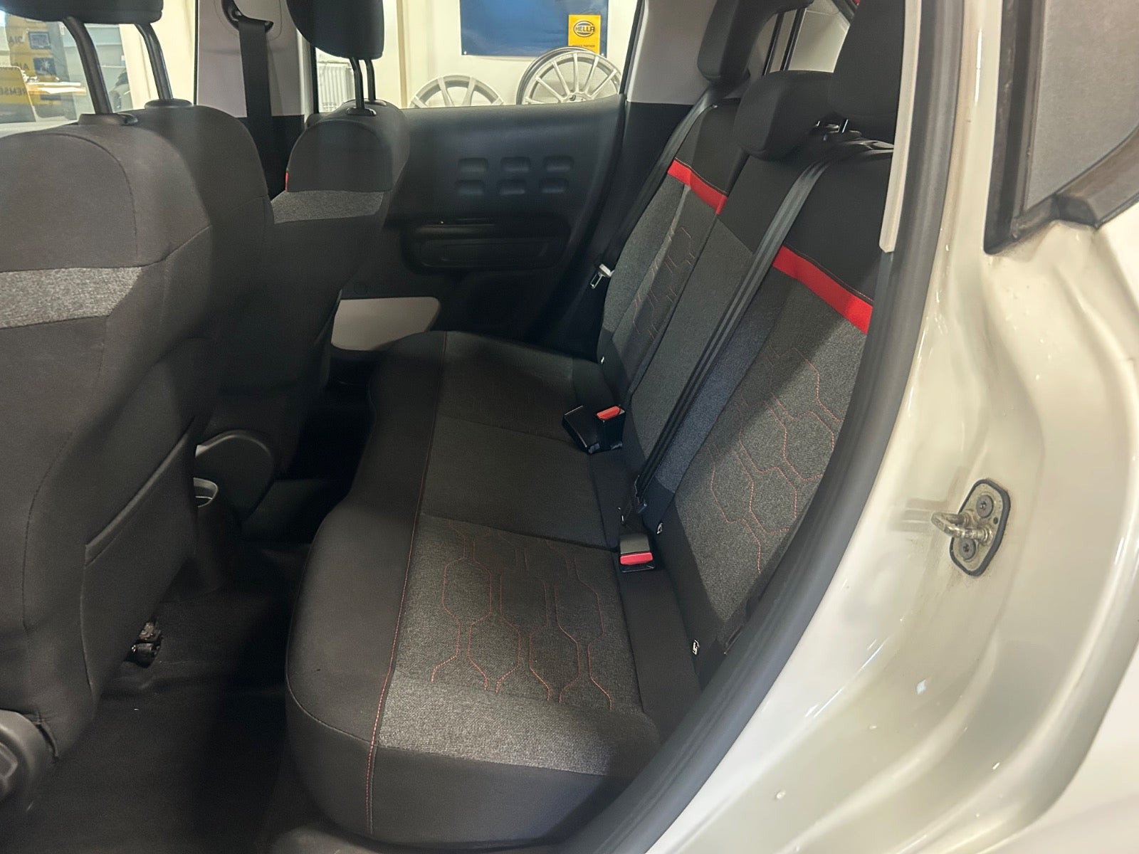 Hvid Citroën C3 fra 2017
