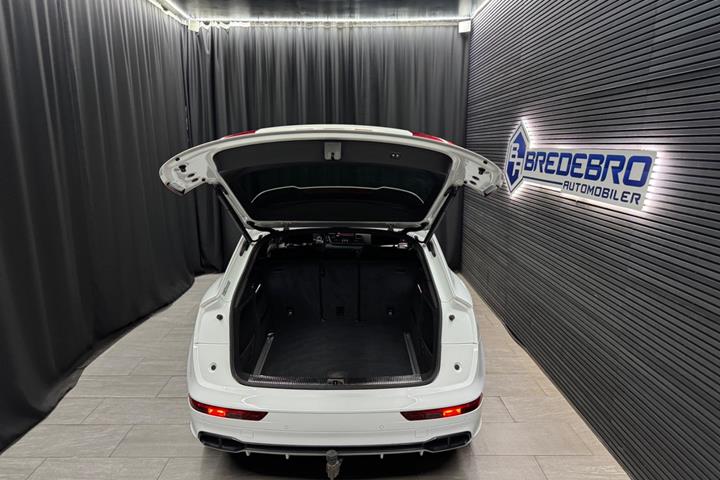 Hvid Audi SQ5 fra 2018