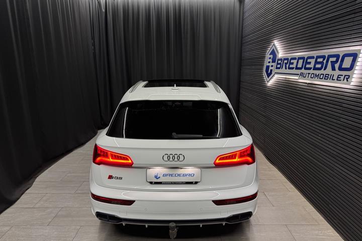 Hvid Audi SQ5 fra 2018