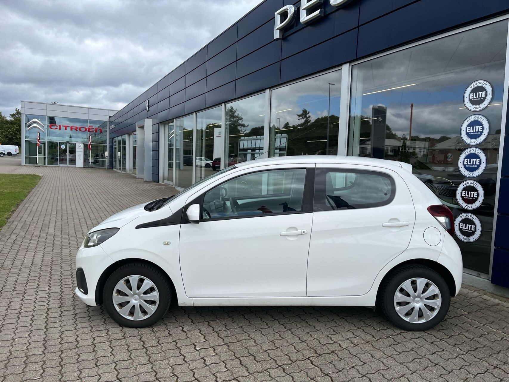 Hvid Peugeot 108 fra 2015