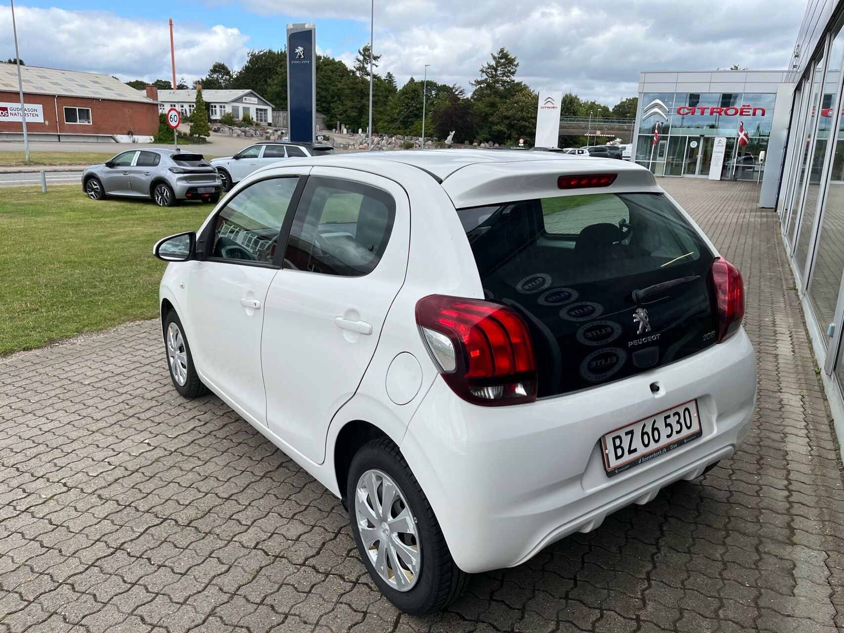 Hvid Peugeot 108 fra 2015