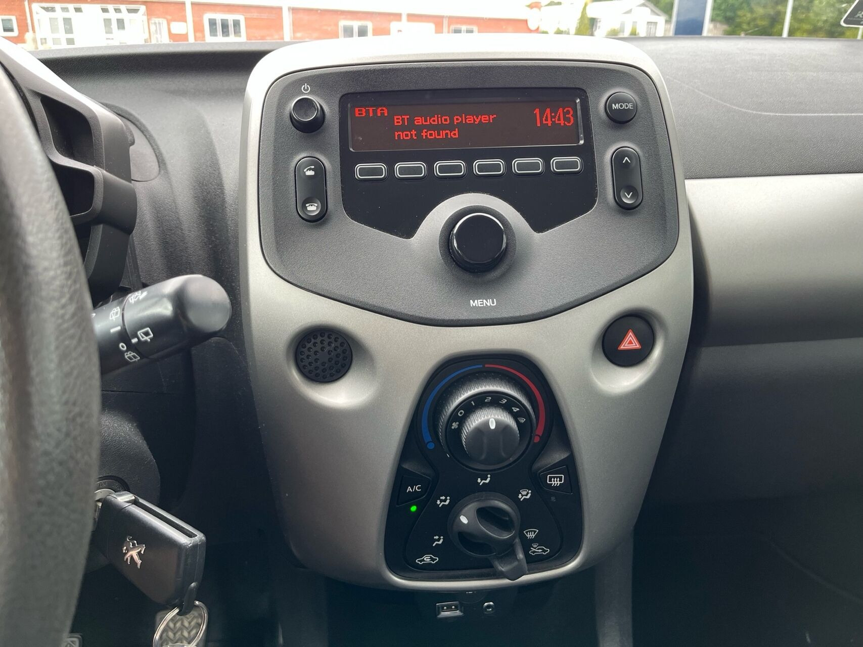 Hvid Peugeot 108 fra 2015