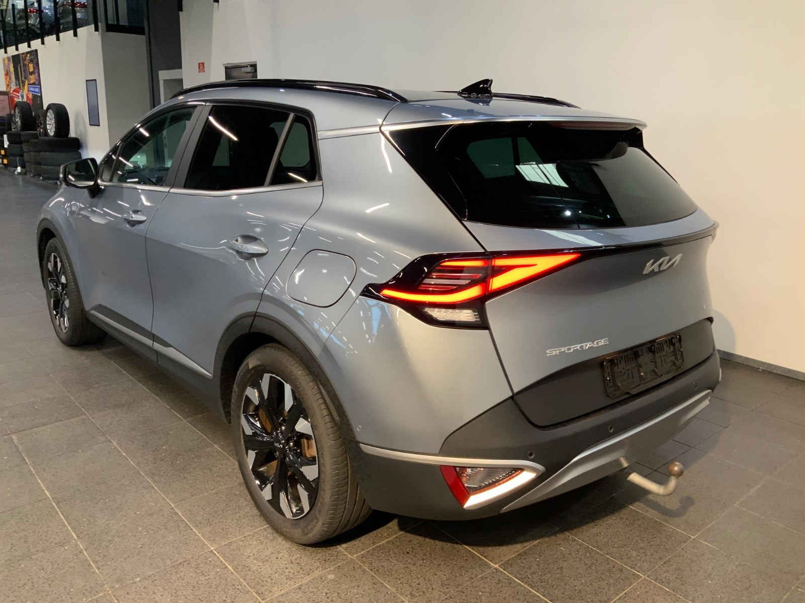 Grå Kia Sportage fra 2022