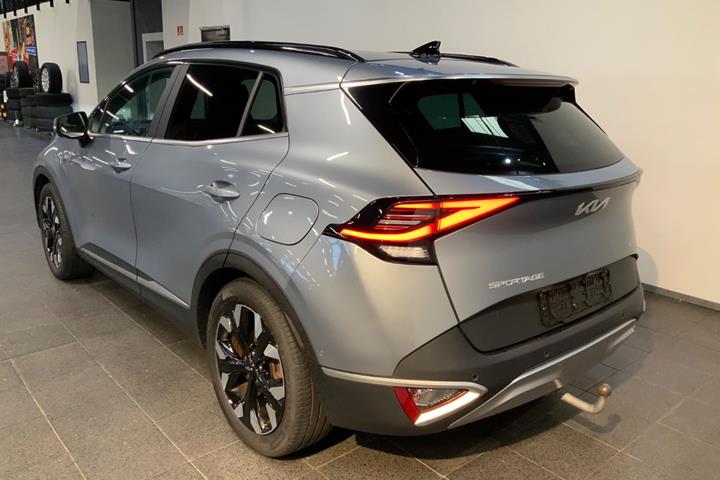 Grå Kia Sportage fra 2022