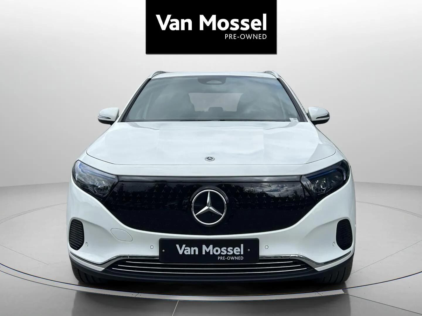 Hvid Mercedes EQA 250+ fra 2025