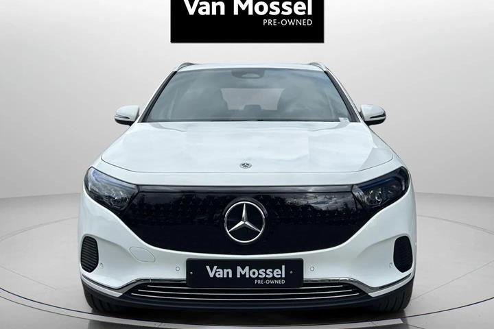Hvid Mercedes EQA 250+ fra 2025