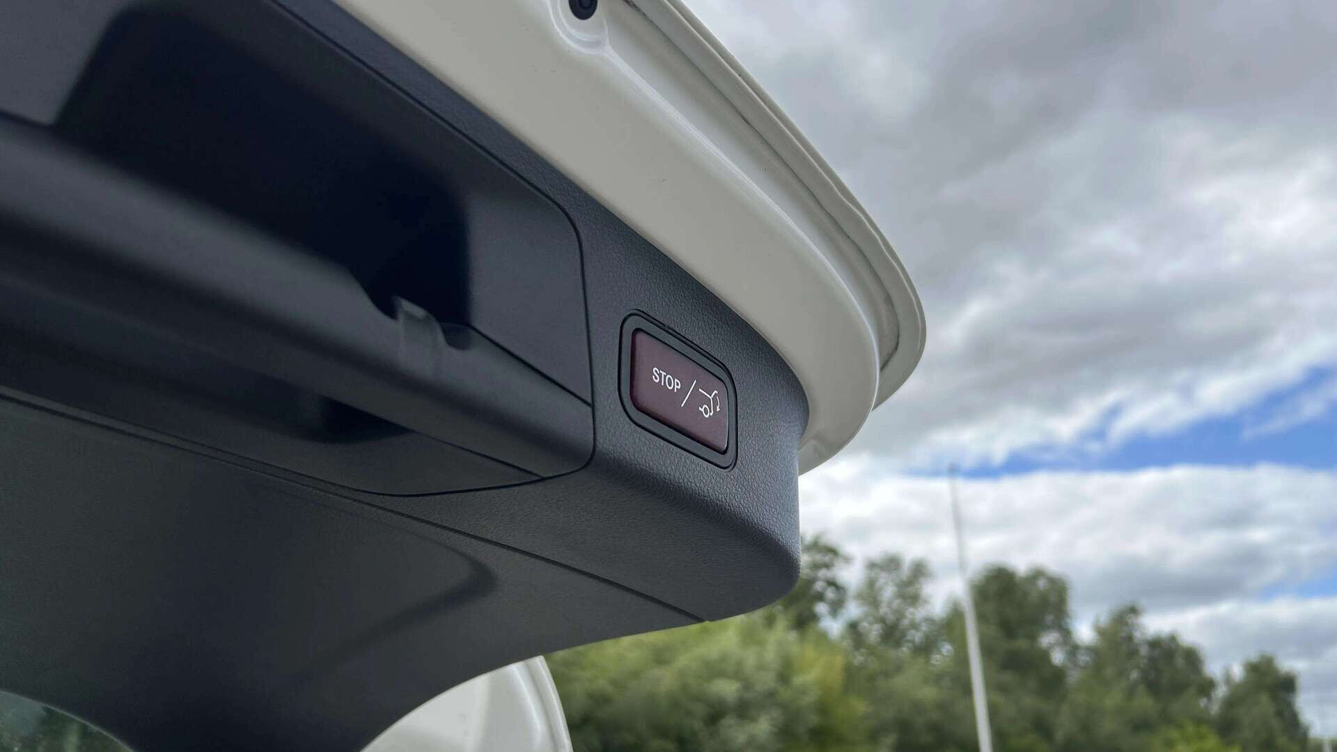 Hvid Mercedes EQA 250+ fra 2025