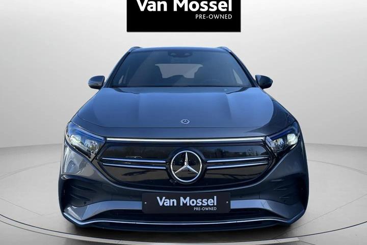 Grå Mercedes EQA 250+ fra 2024