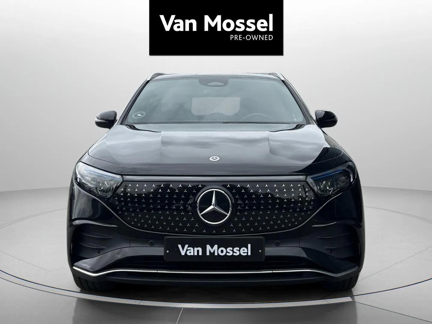 Sort Mercedes EQA 250+ fra 2024