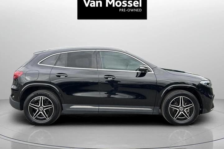 Sort Mercedes EQA 250+ fra 2024