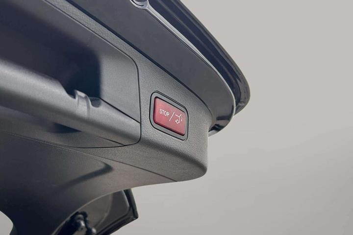 Sort Mercedes EQA 250+ fra 2024