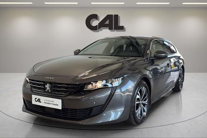 Grå Peugeot 508 fra 2021