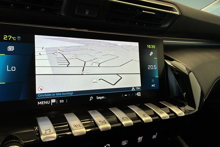 Grå Peugeot 508 fra 2021