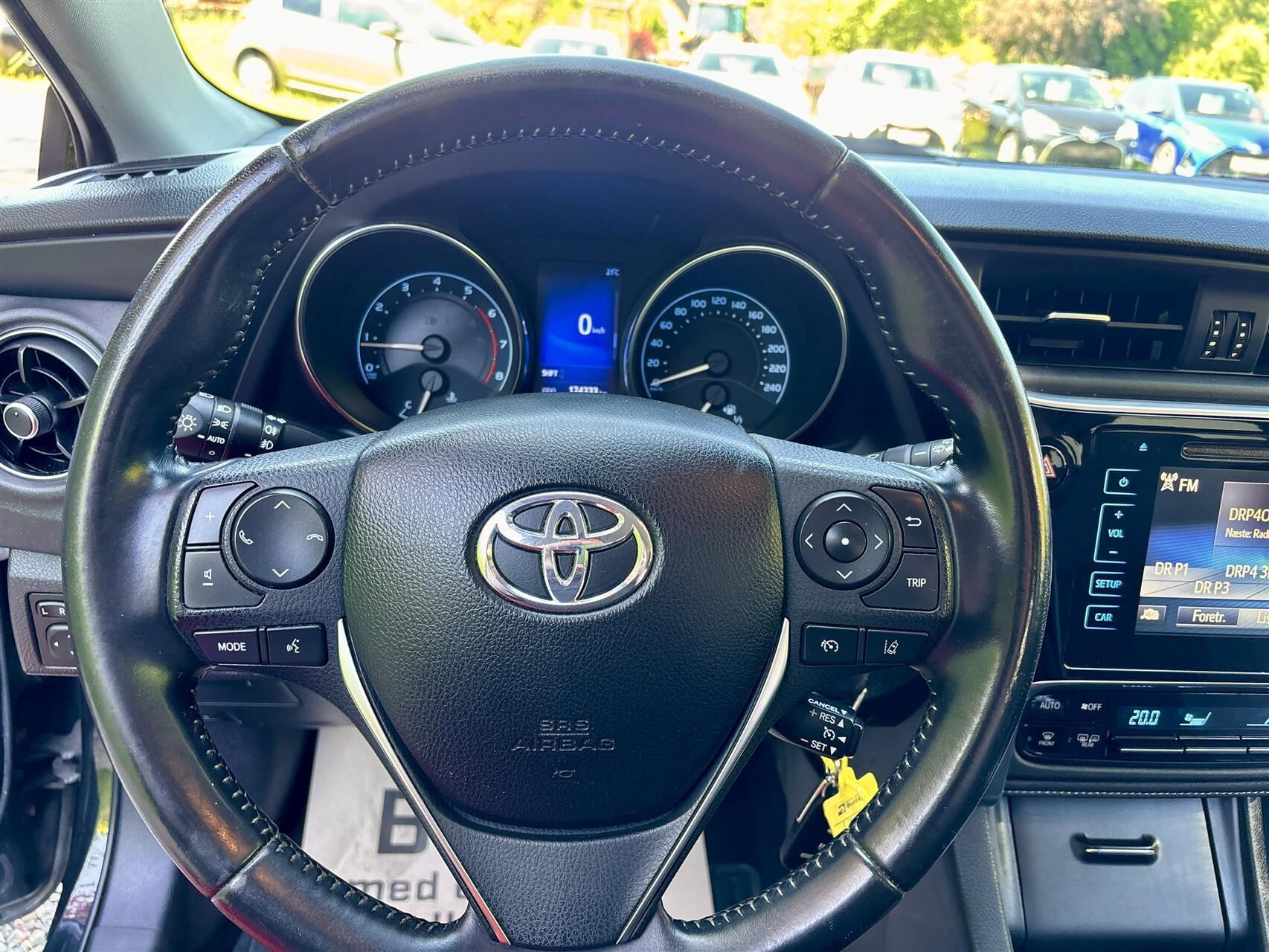 Sort Toyota Auris fra 2017