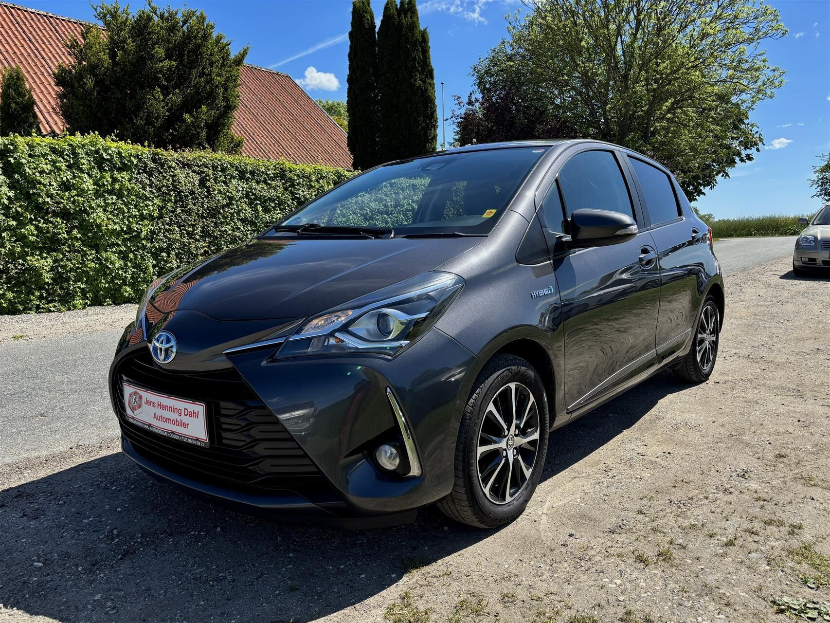 Sort Toyota Yaris fra 2018