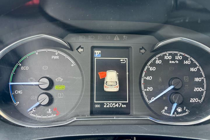 Hvid Toyota Yaris fra 2019
