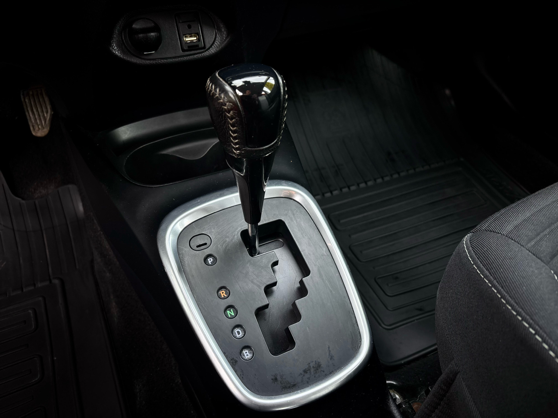 Hvid Toyota Yaris fra 2019