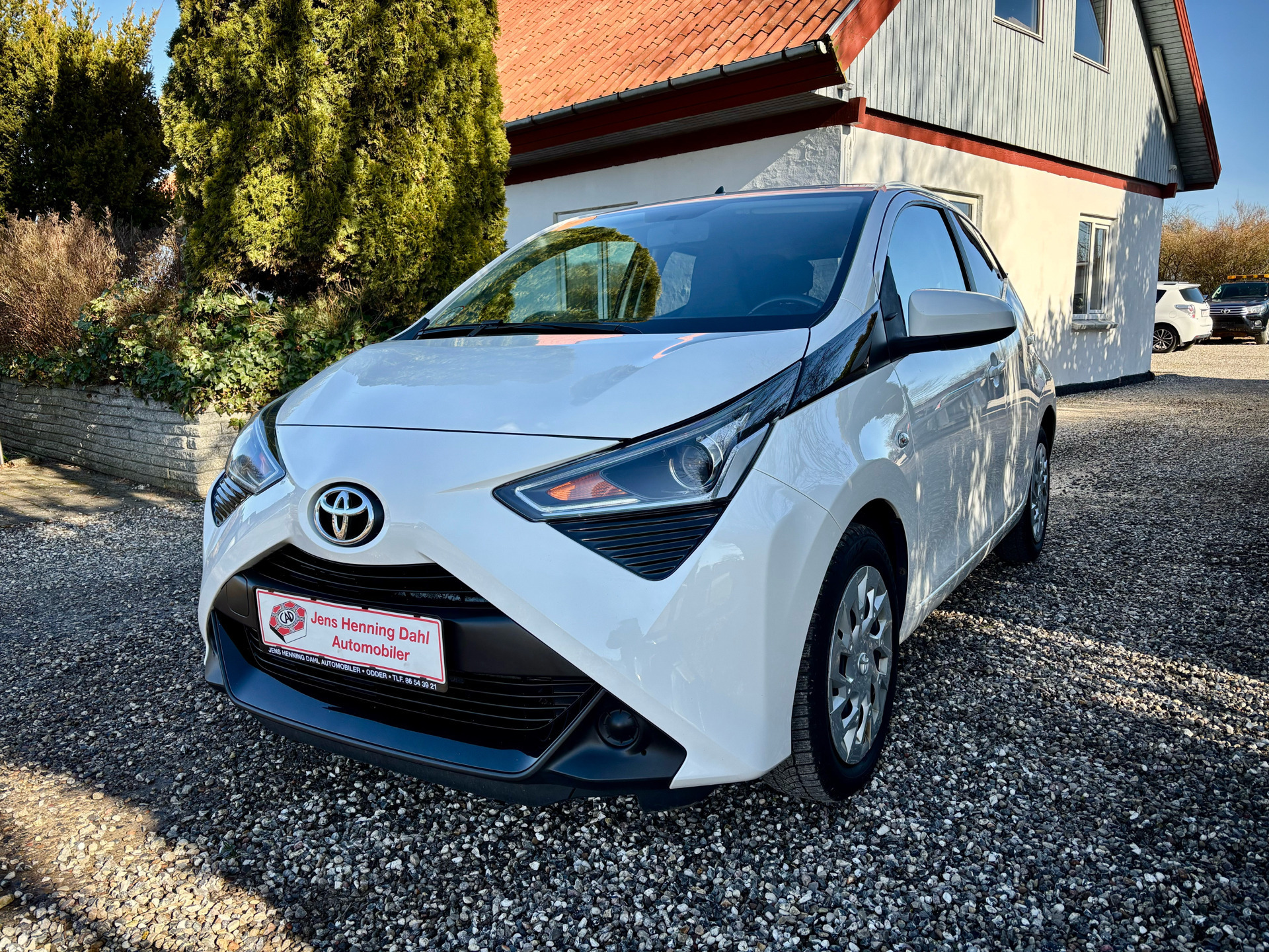 Hvid Toyota Aygo fra 2019