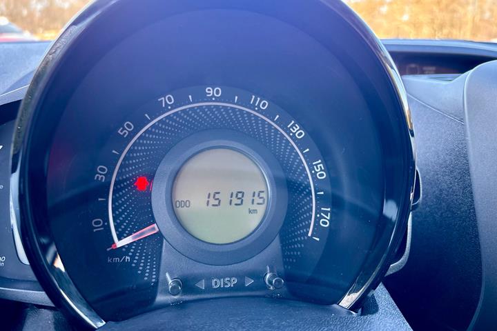 Hvid Toyota Aygo fra 2019