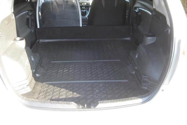 Hvid Toyota Sportsvan fra 2014