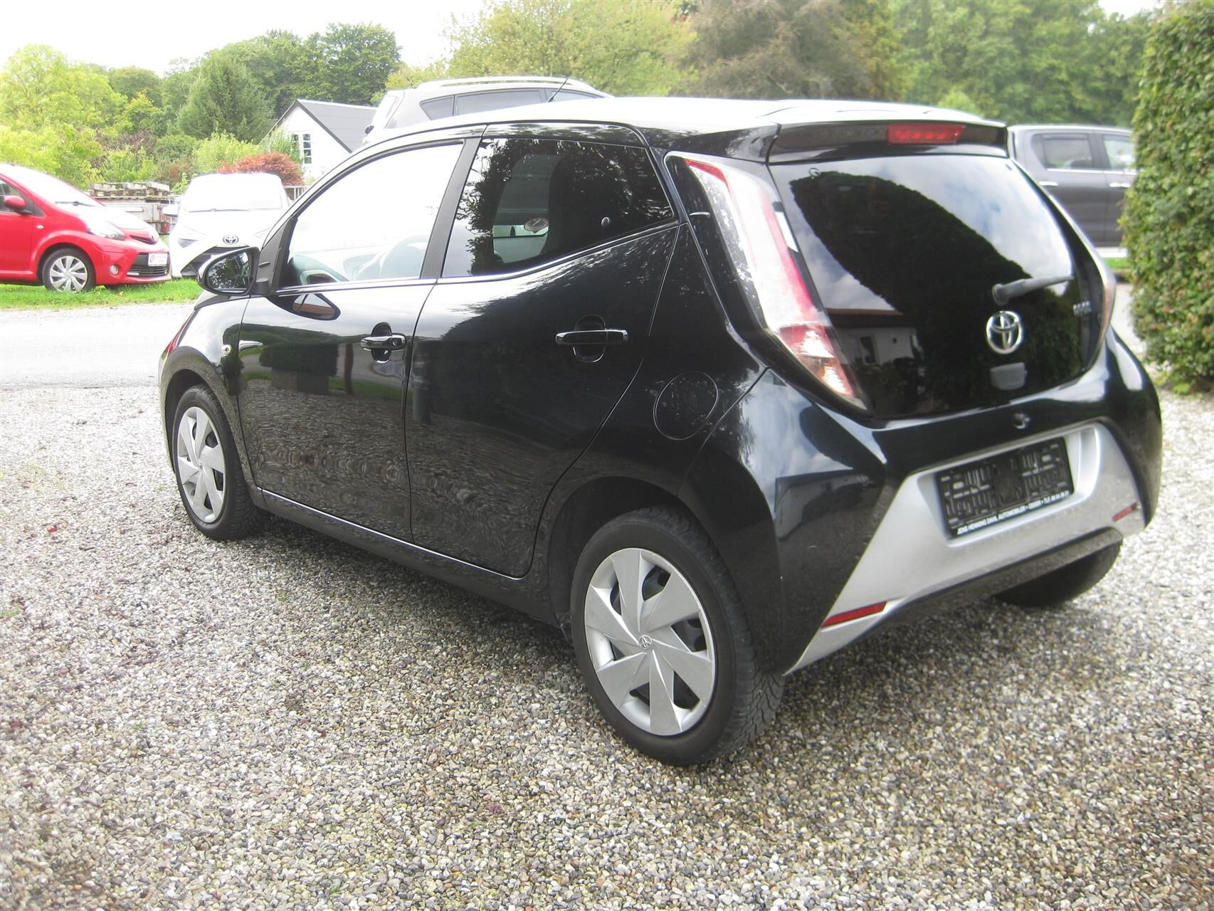 Sort Toyota Aygo fra 2017