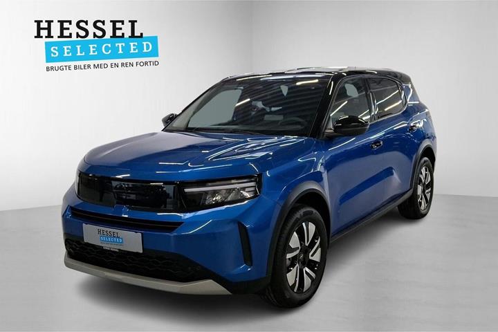 Blå Opel Frontera fra 2025 set udefra