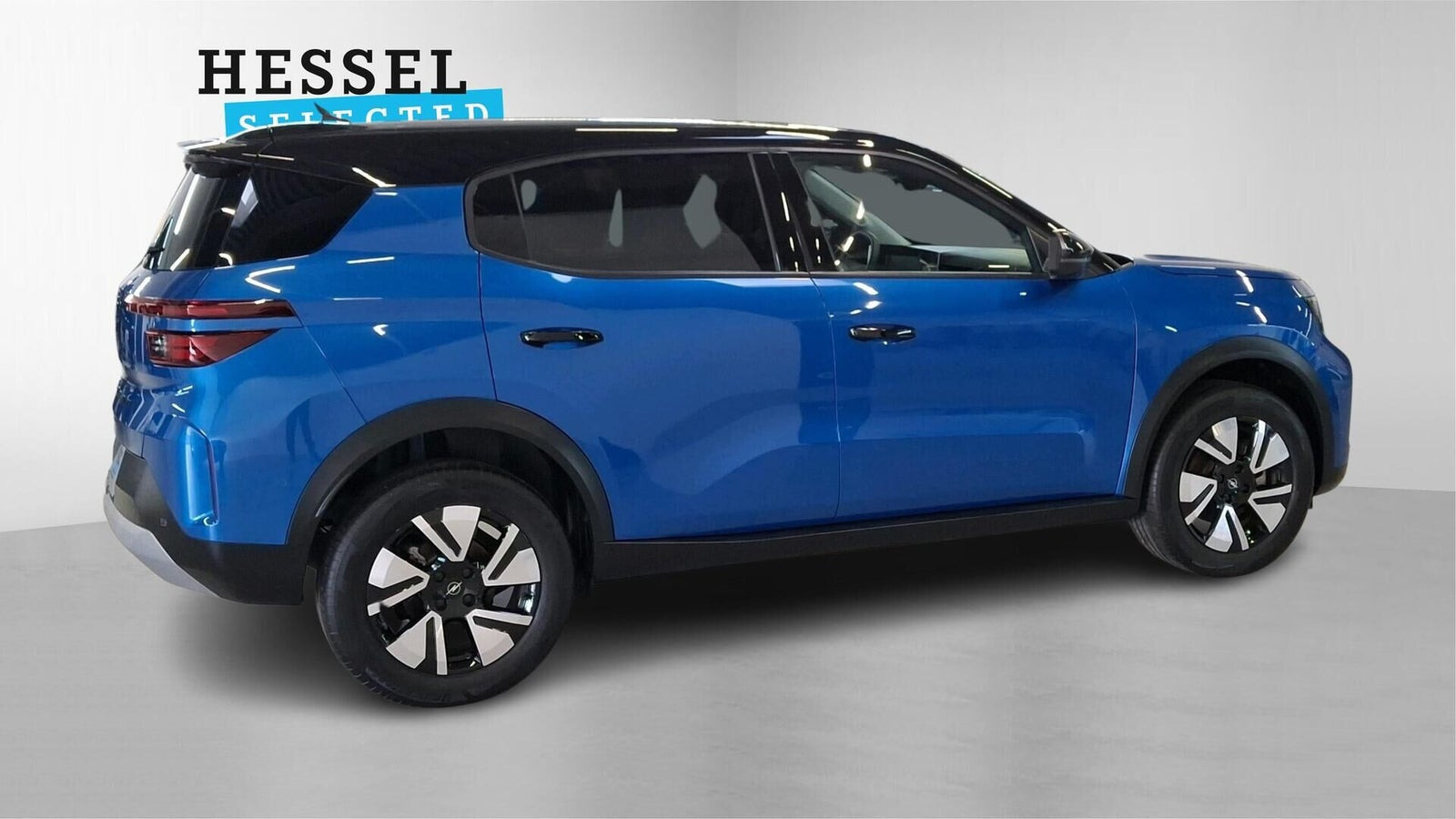 Blå Opel Frontera fra 2025