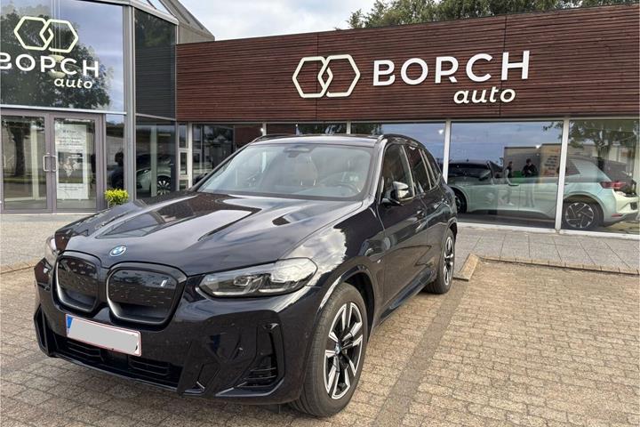 Sort BMW iX3 fra 2022