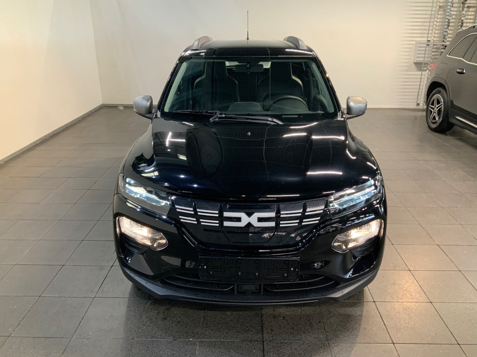 Sort Dacia Spring fra 2023