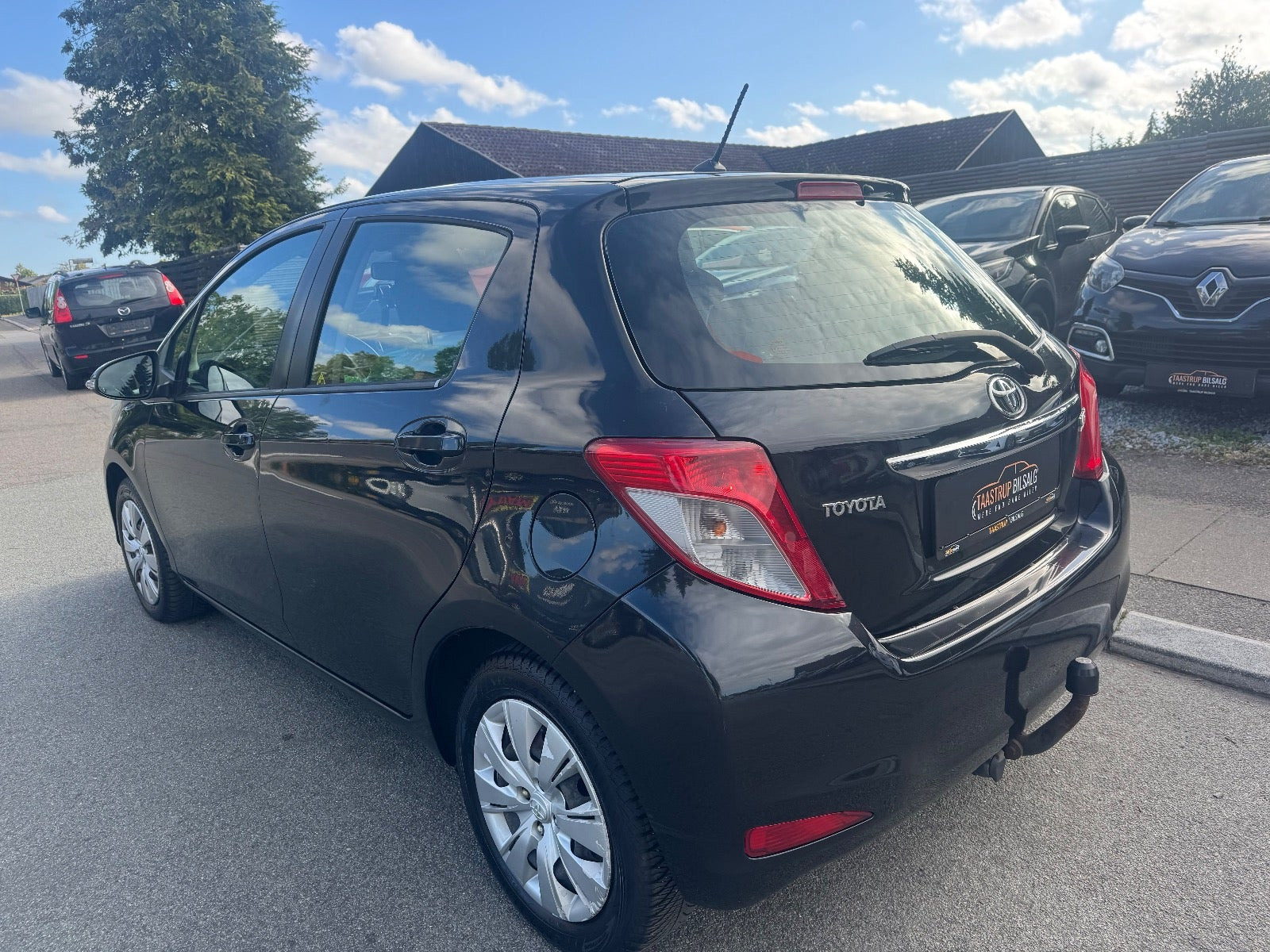 undefined Toyota Yaris fra 2011