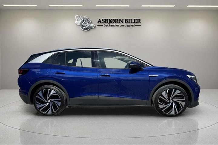 Blå VW ID.4 fra 2023