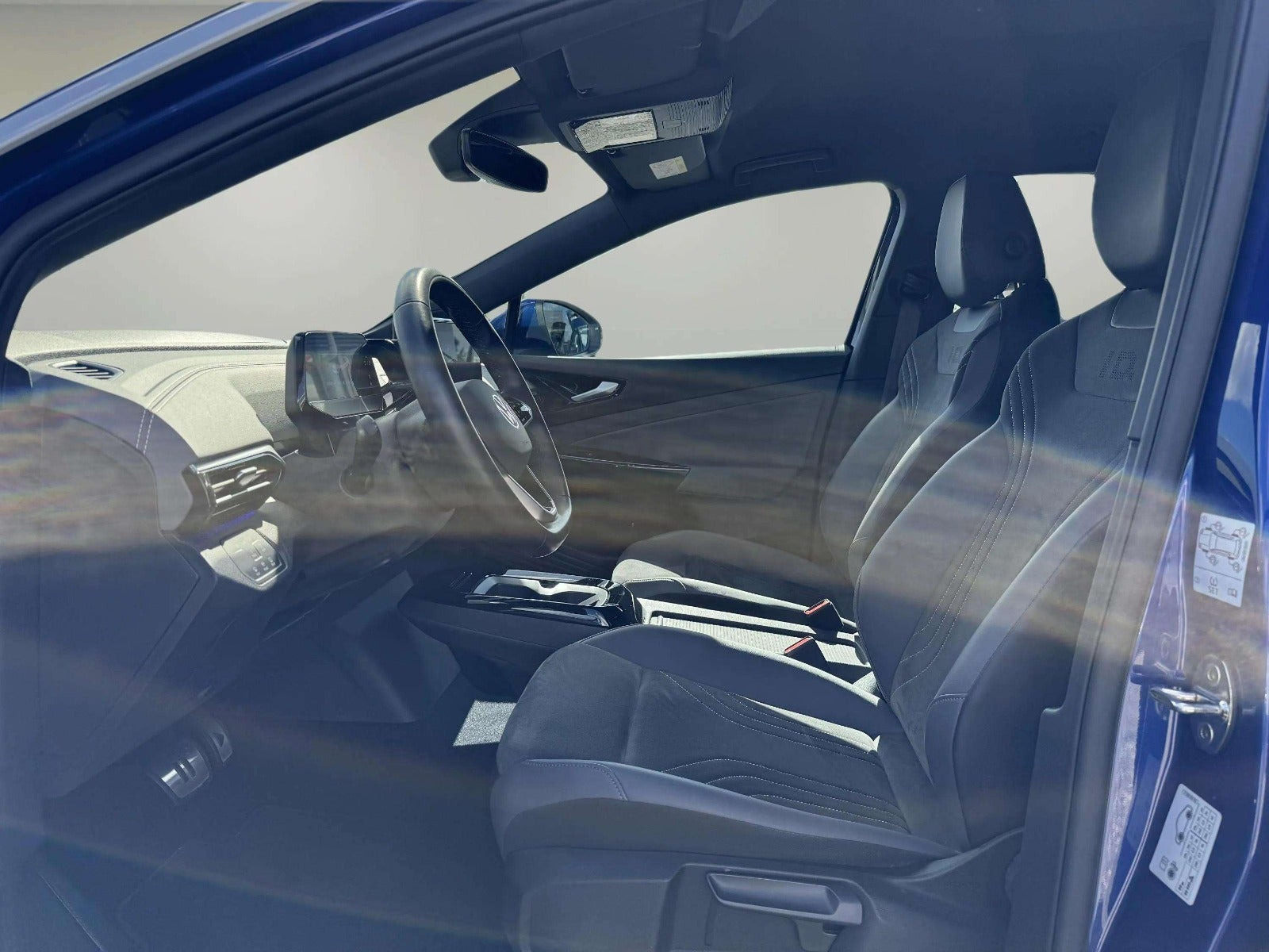 Blå VW ID.4 fra 2023